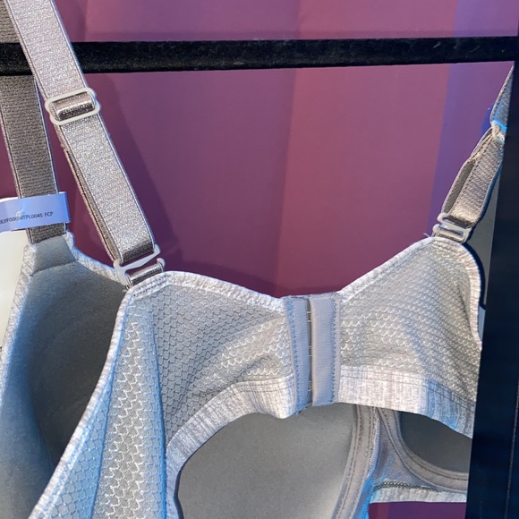 Lightweight Bra - Breathable Mesh - Picture 4 of 6